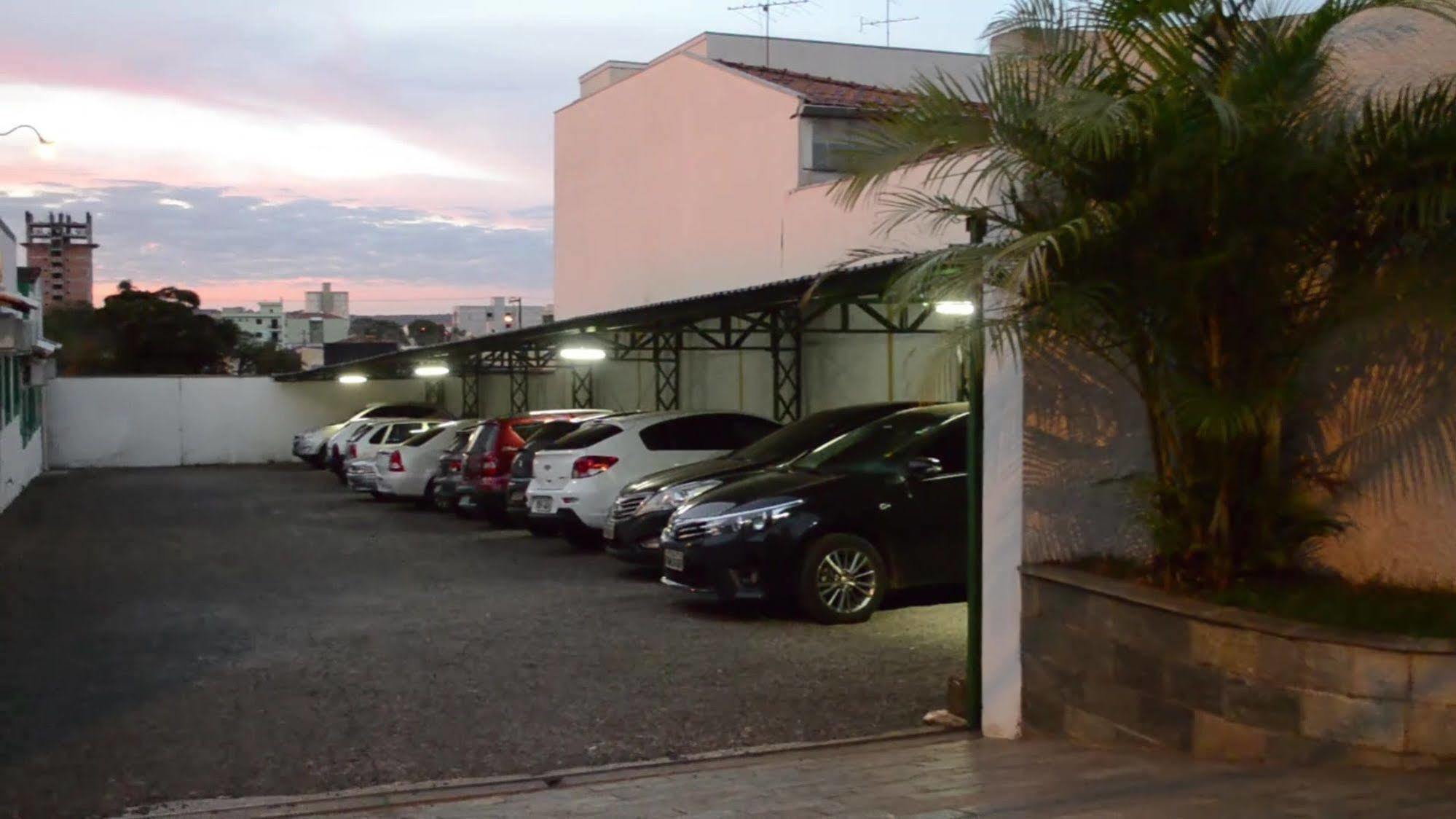 Indaia Hotel São Carlos Εξωτερικό φωτογραφία